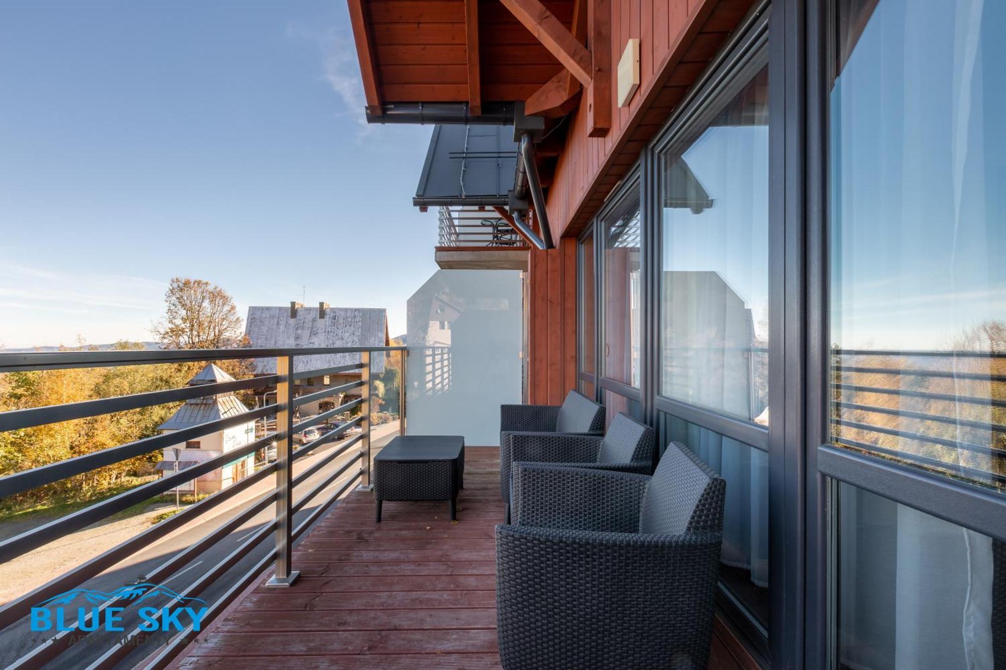 Apartamenty Bluesky - Karkonoska 13, Z Widokiem Na Gory, Blisko Szlakow I Wyciagow, W Zielonej Okolicy Karpacz Oda fotoğraf