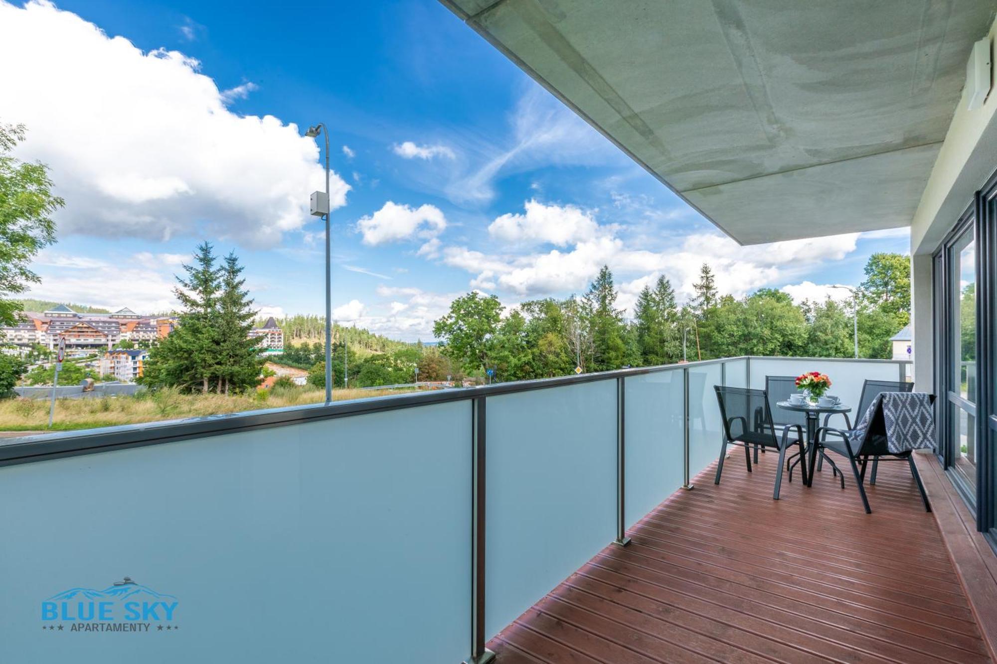 Apartamenty Bluesky - Karkonoska 13, Z Widokiem Na Gory, Blisko Szlakow I Wyciagow, W Zielonej Okolicy Karpacz Oda fotoğraf