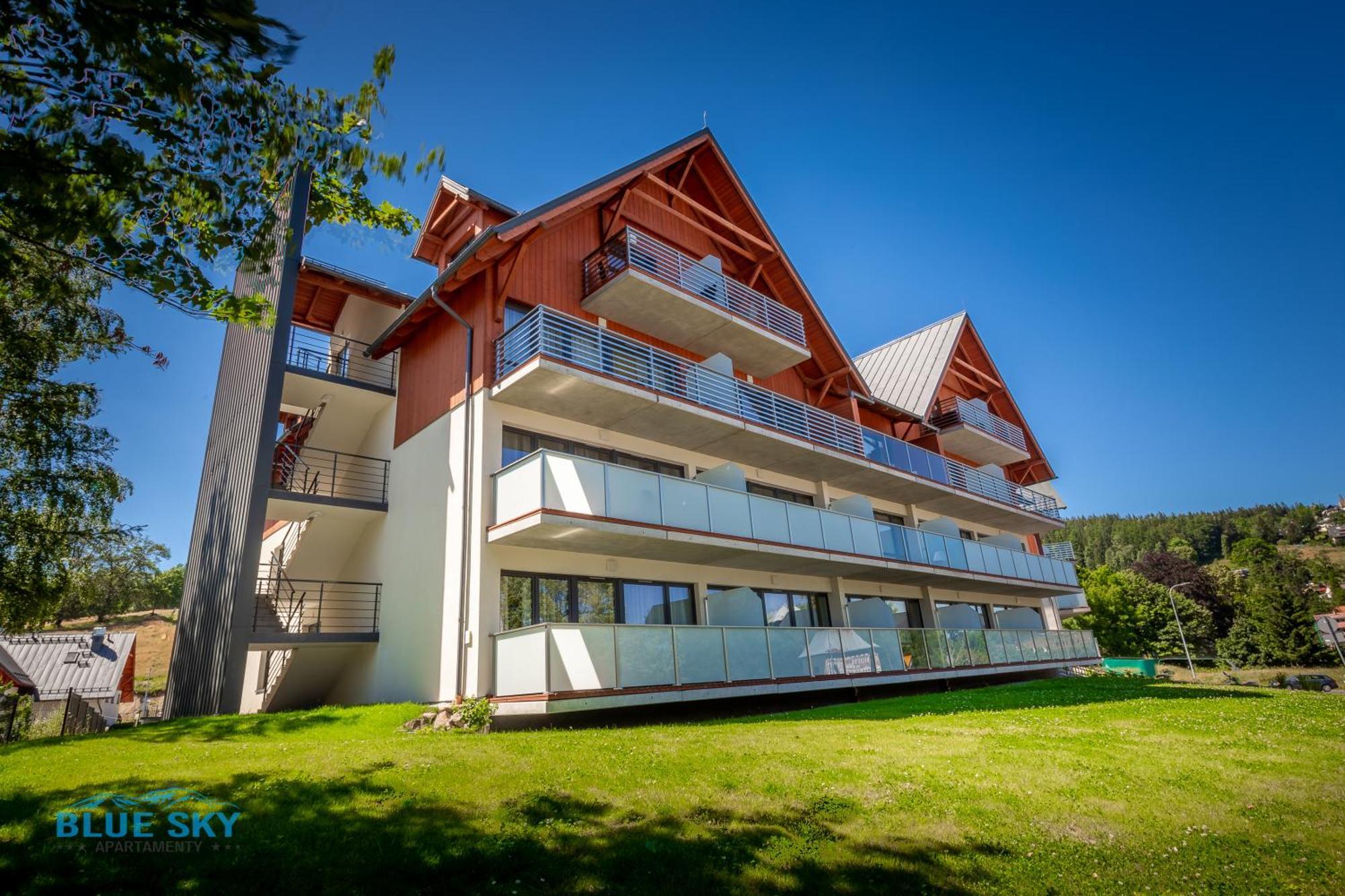 Apartamenty Bluesky - Karkonoska 13, Z Widokiem Na Gory, Blisko Szlakow I Wyciagow, W Zielonej Okolicy Karpacz Oda fotoğraf